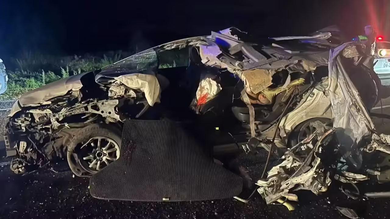 Два человека погибли, еще пять пострадали в ДТП в Амурской области