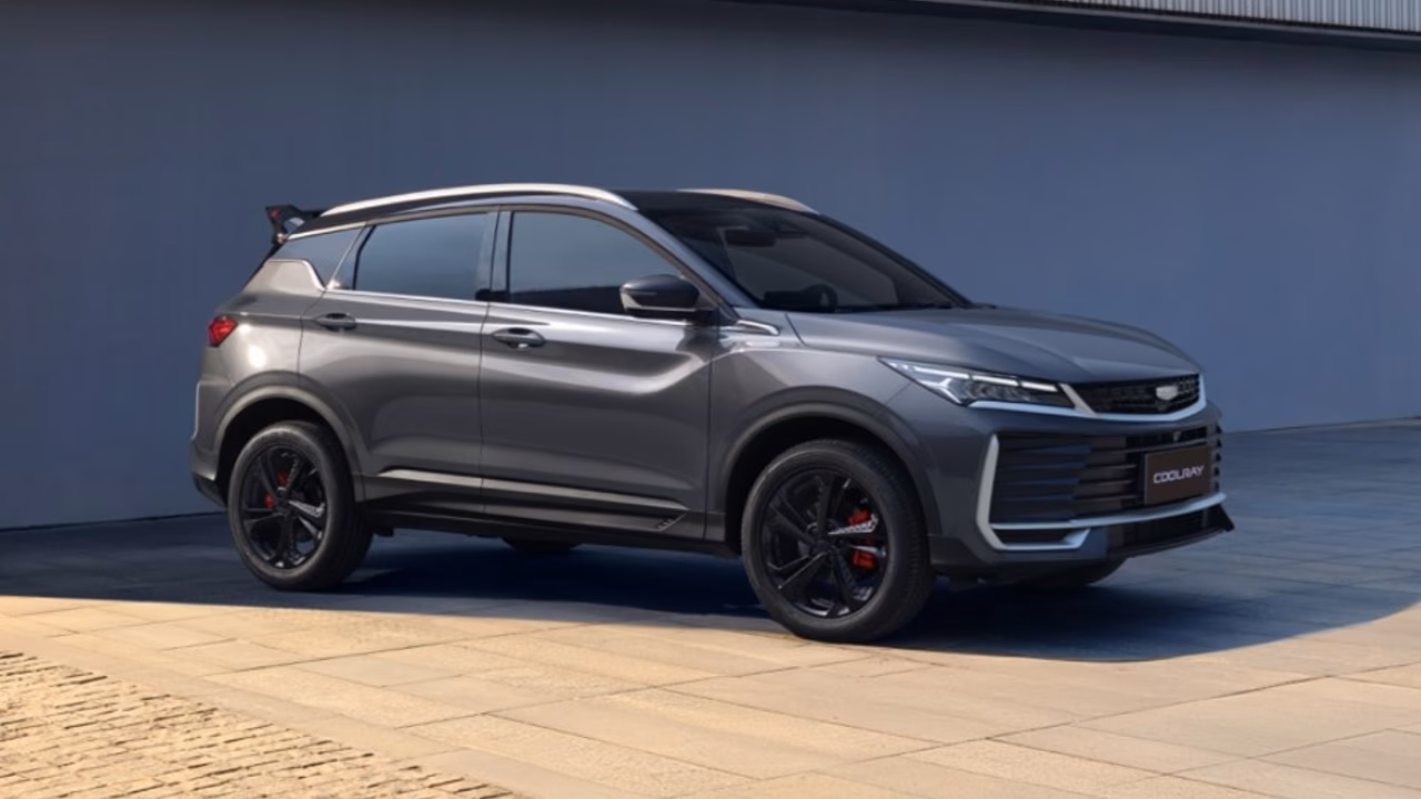 Новая версия Geely Coolray вышла на рынок РФ: сколько стоит машина