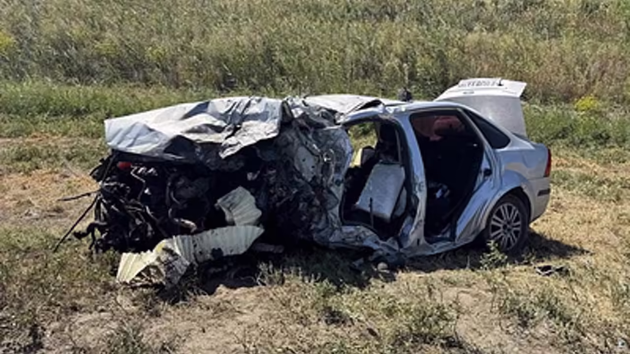 Под Волгоградом в ДТП на трассе погибли мужчина и ребенок