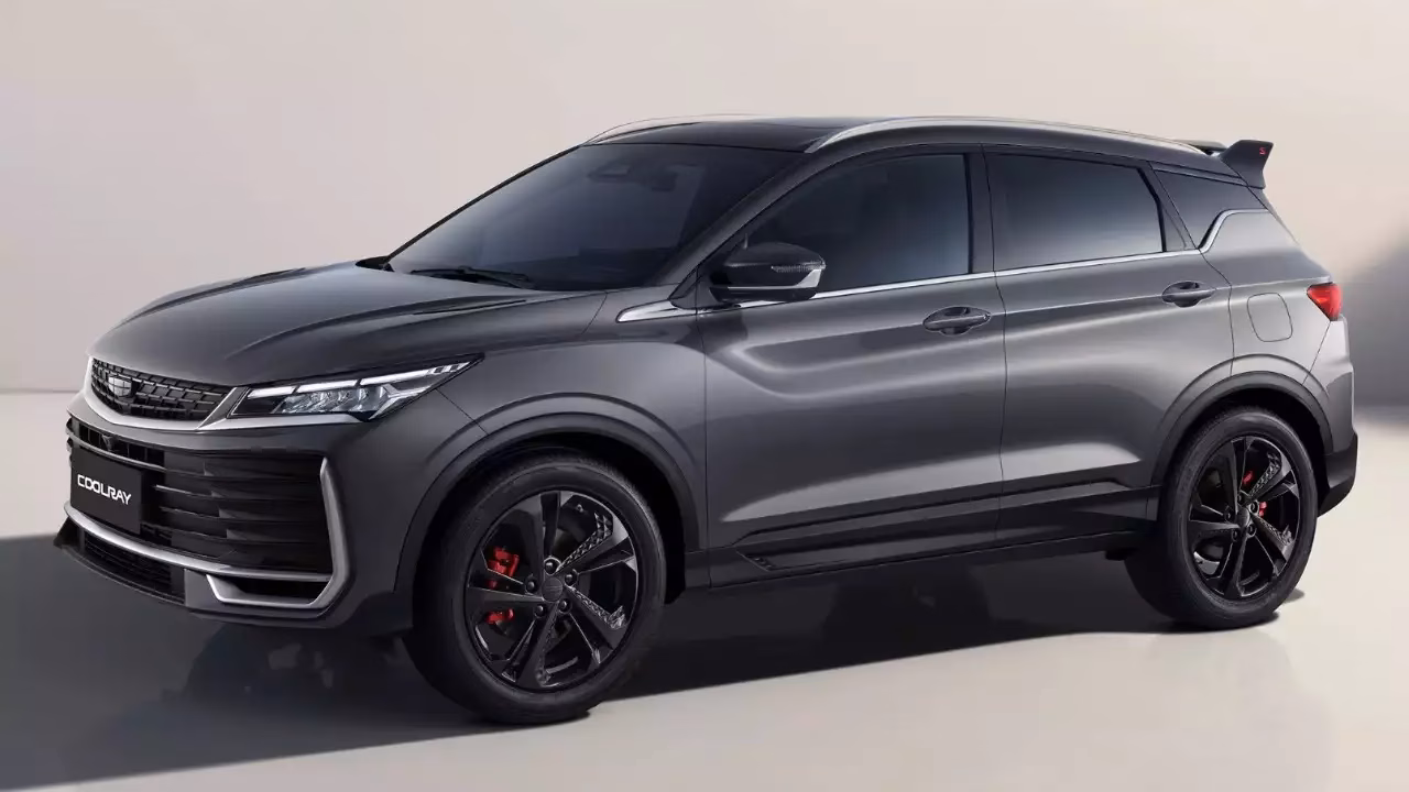 Geely Coolray Sport получил спеццену от 2,62 млн рублей