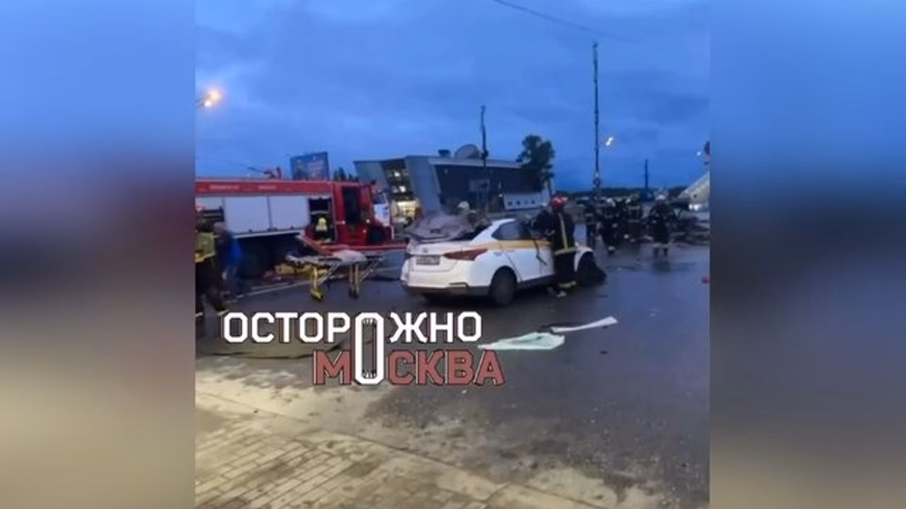 Два человека погибли в ДТП в районе деревни Пыхтино в ТиНАО