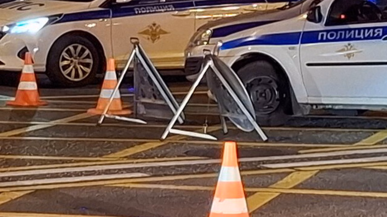 Двое пожарных пострадали в ДТП на востоке Москвы