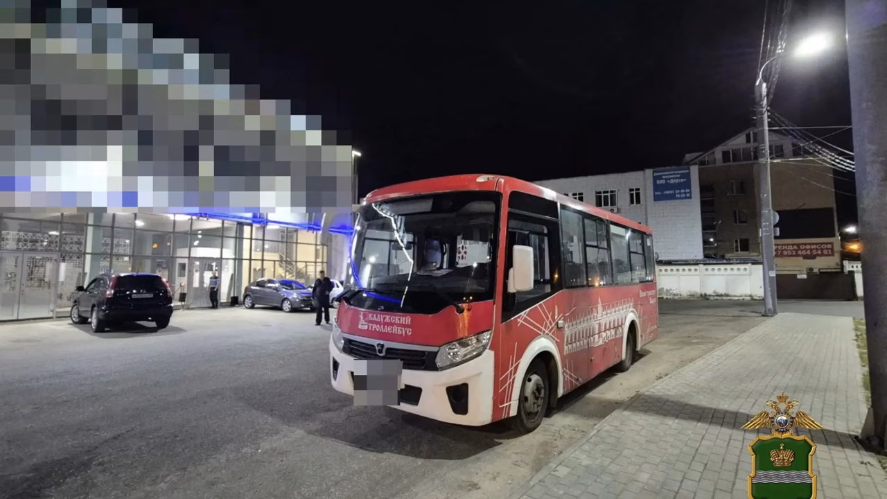 В Калуге угнали муниципальный автобус