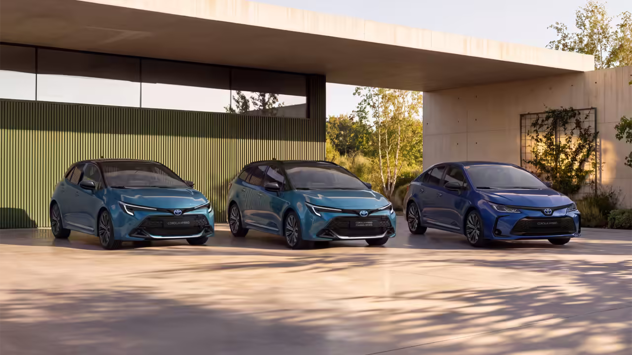 Toyota Corolla продолжает отмечать юбилей: теперь спецверсии появились и в Европе