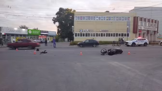 В Володарском районе мотоциклист погиб в ДТП с автомобилем