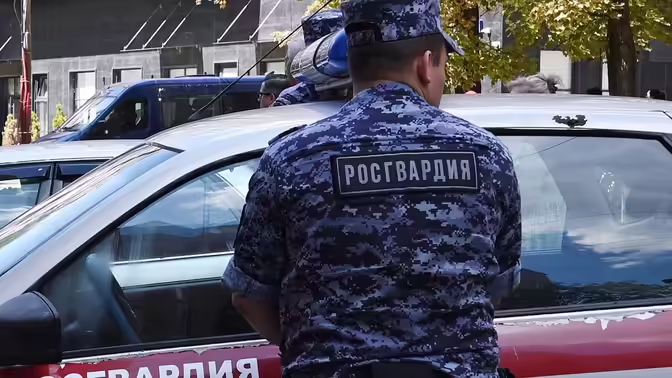 Причастного к взрыву машины военного в Подмосковье объявили в розыск