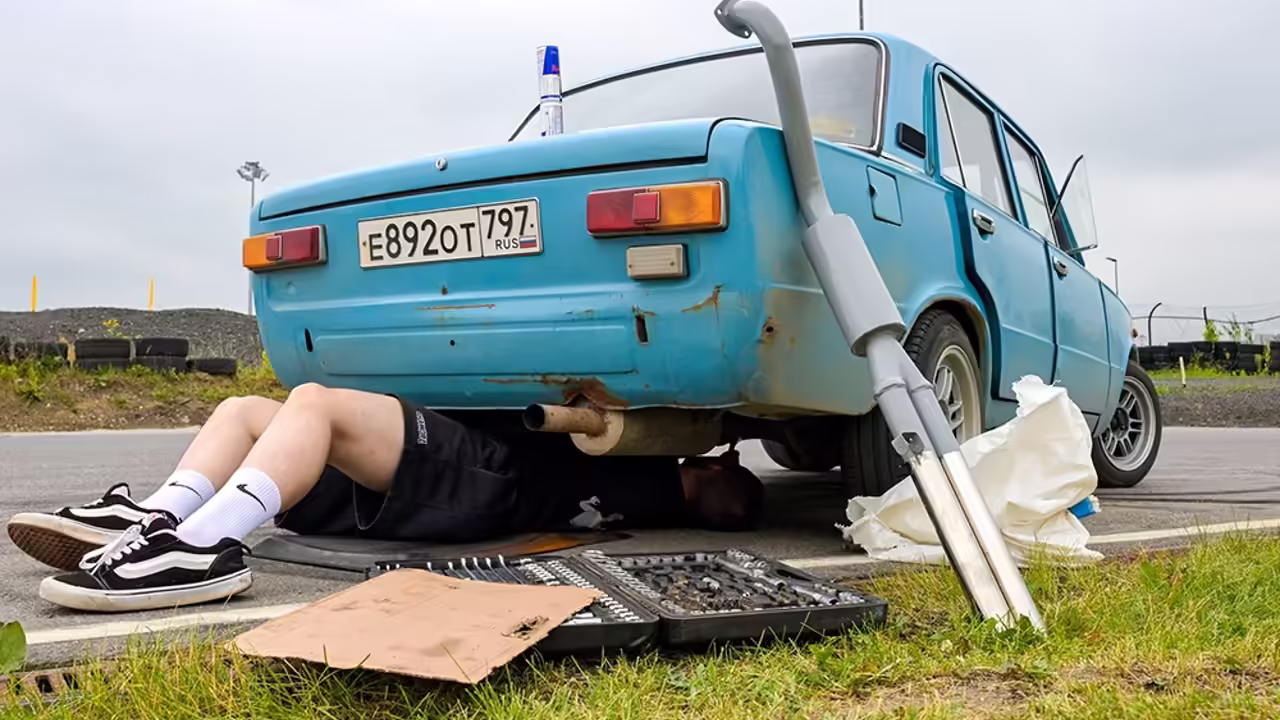 Предложены новые меры против громкого выхлопа автомобилей и мотоциклов