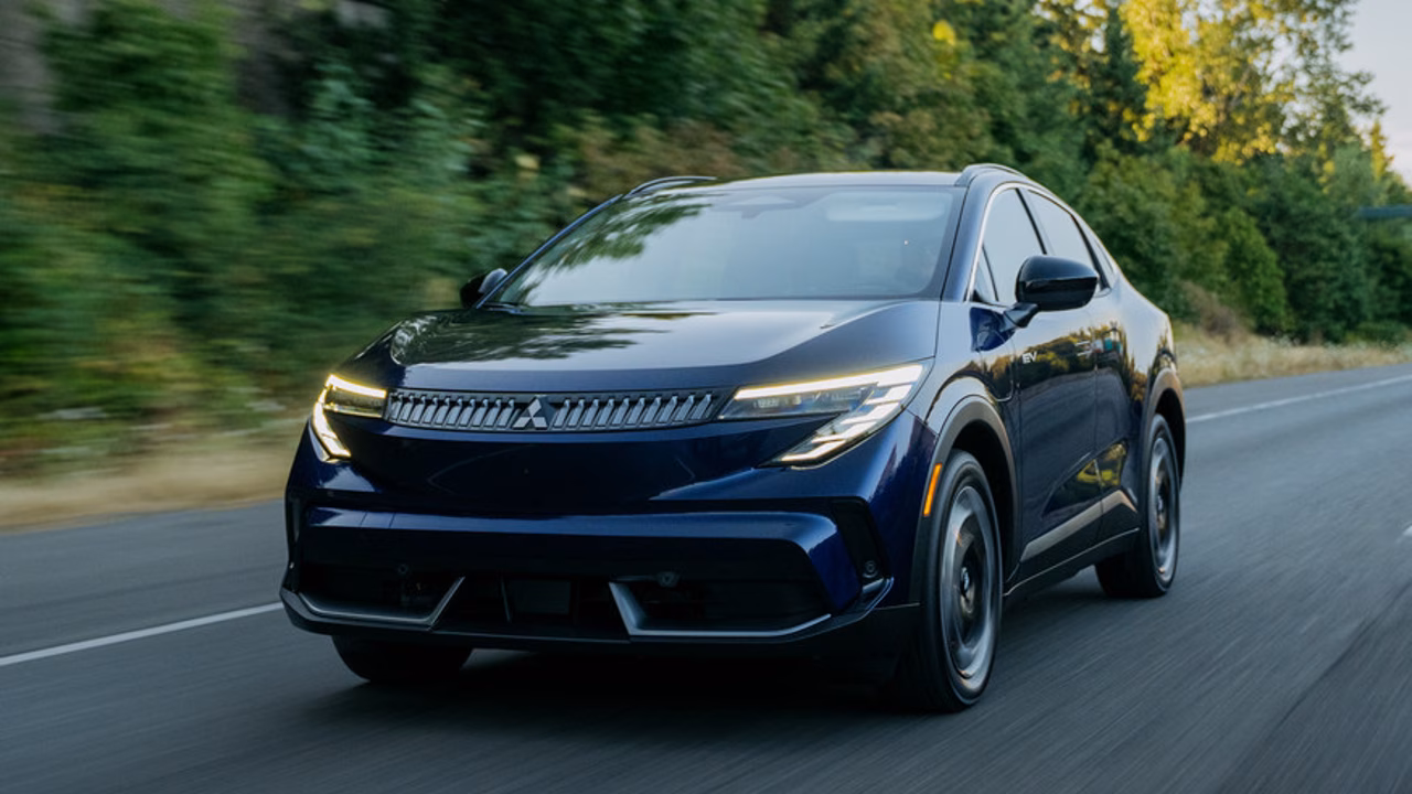 Mitsubishi показала новые фото и раскрыла подробности Eclipse Sportback EV
