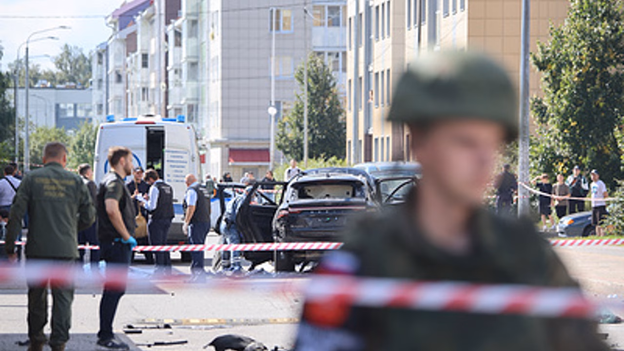 Военный погиб при ЧП с автомобилем в Петербурге