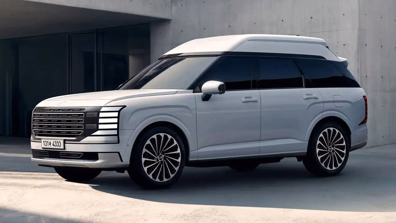 Внедорожник Hyundai Palisade получил подсветку потолка в духе Rolls‑Royce