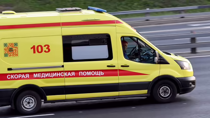 Две жительницы Севастополя умерли в больнице после падения БПЛА на автобус