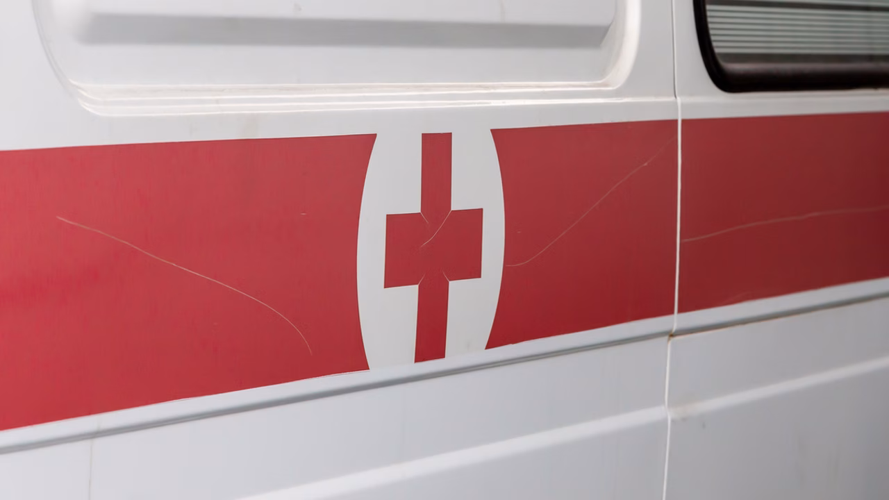 Четверо подростков угнали Mercedes-Benz G Wagon, в аварии погибли два человека