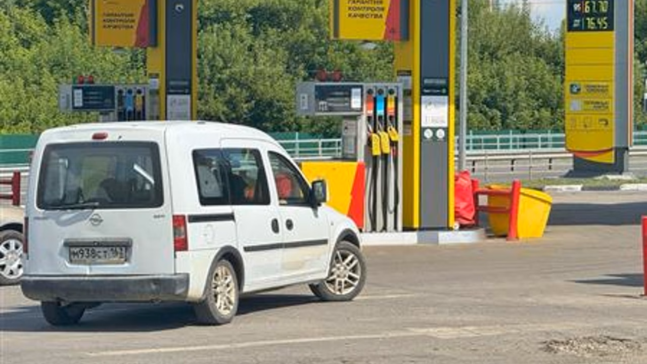 В Самарской области продлили действие лимитов на продажу бензина