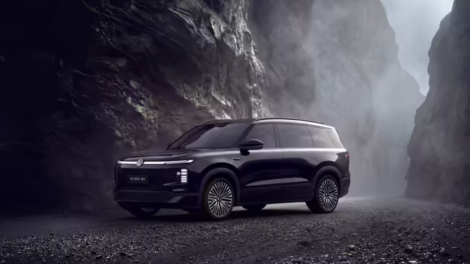 В России появился гибридный Volkswagen ID. ERA 9X со 143-сильным двигателем