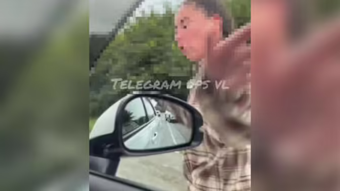 В Приморье пассажирка Lexus повредила автомобиль