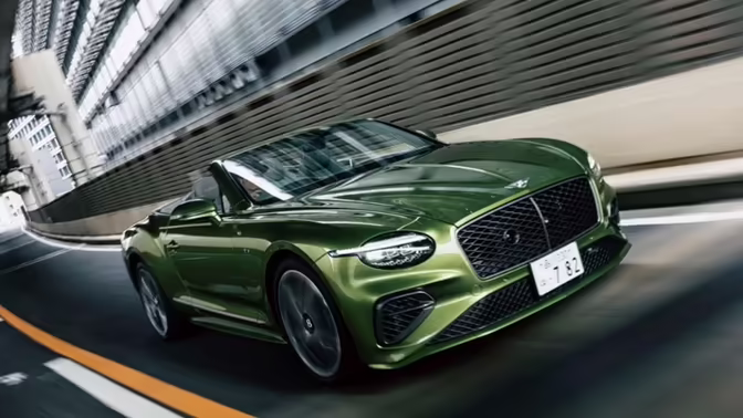 Спрос на подержанные автомобили Bentley и Rolls-Royce снизился