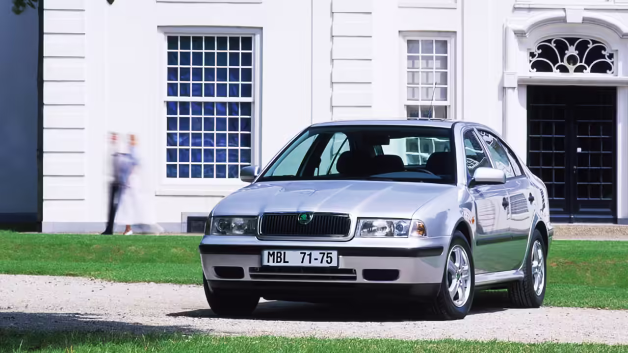 Skoda Octavia: история модели, ставшей лицом марки в XXI веке