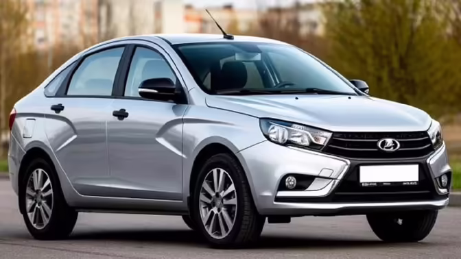 Продажи Lada Vesta и Iskra с модернизированными двигателями начнутся в конце года