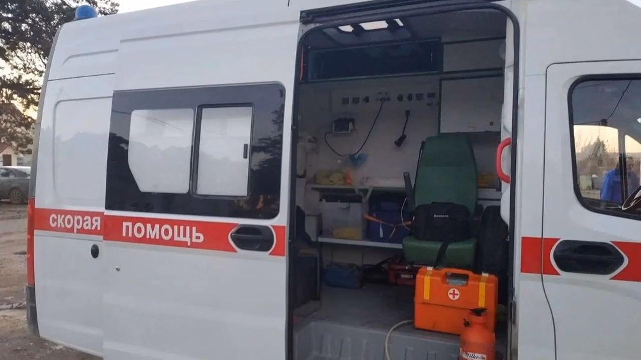 Скорая с пациентом попала в ДТП в центре Екатеринбурга