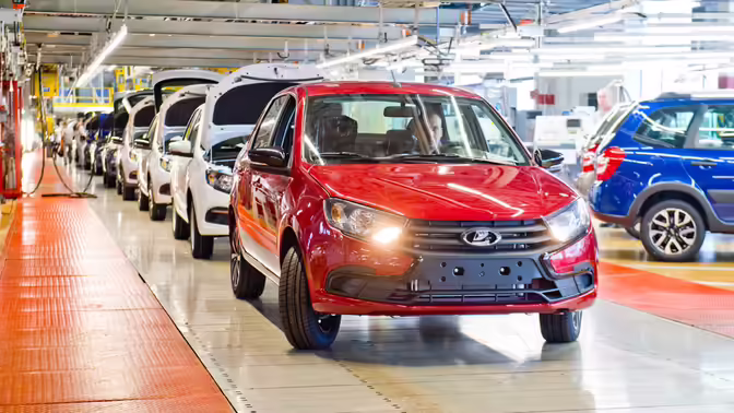 АвтоВАЗ назвал сроки возвращения «автомата» на Lada Granta