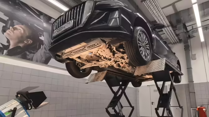 Hongqi испытала H5 и HS5 с пробегом 270 тысяч и 150 тысяч километров