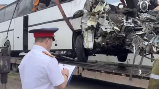 Шесть человек погибли в ДТП с автобусом из Грузии в Ставропольском крае