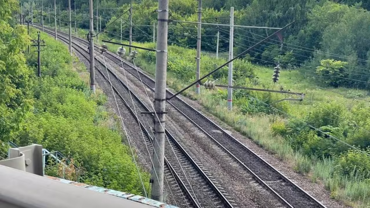 В Глазуновском районе ограничат автомобильное движение