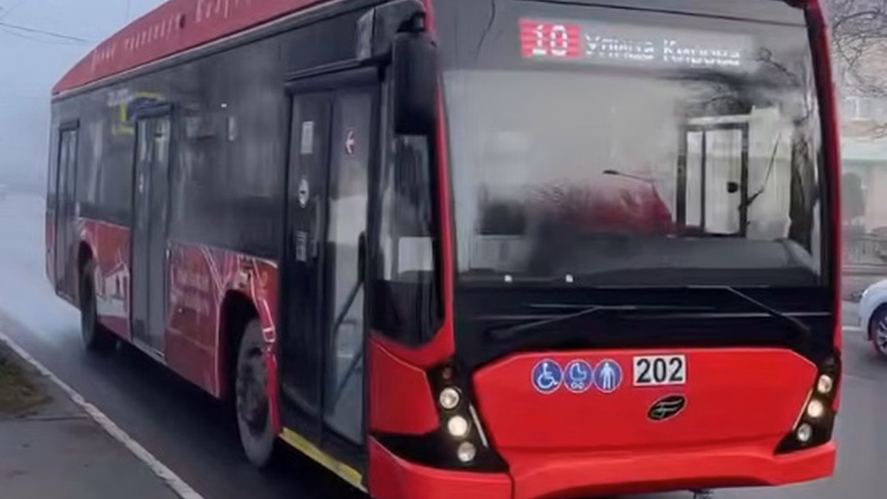Женщина пострадала в ДТП троллейбуса и самосвала