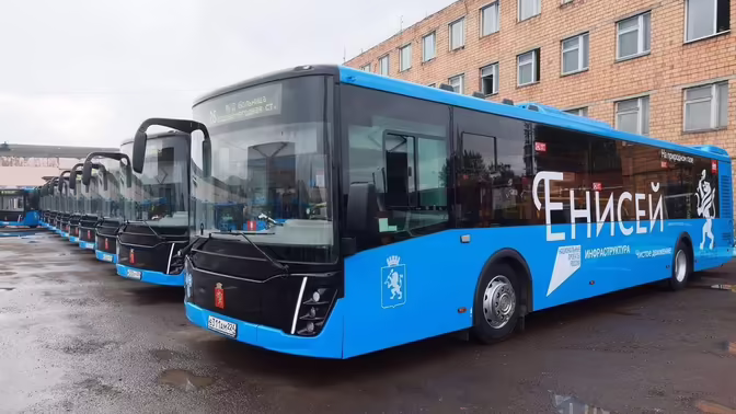 В Красноярск отправили 100 новых автобусов ЛиАЗ