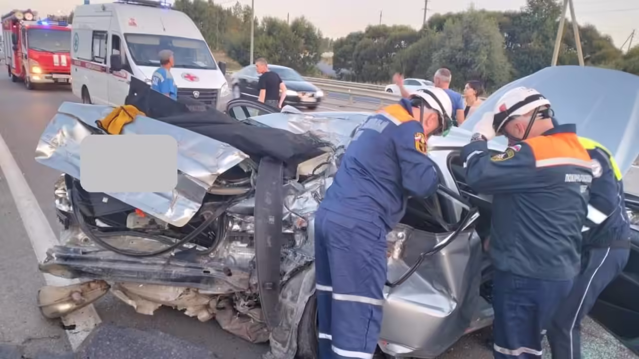 В Рамзае водитель легкового автомобиля пострадал в ДТП с фурой
