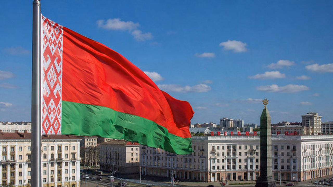 В Белоруссии министр обороны взял на контроль расследование ДТП
