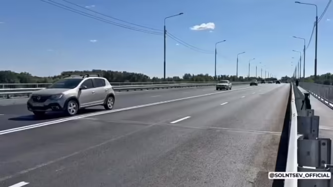 Движение по автомобильному мосту через Урал в Оренбурге открыто