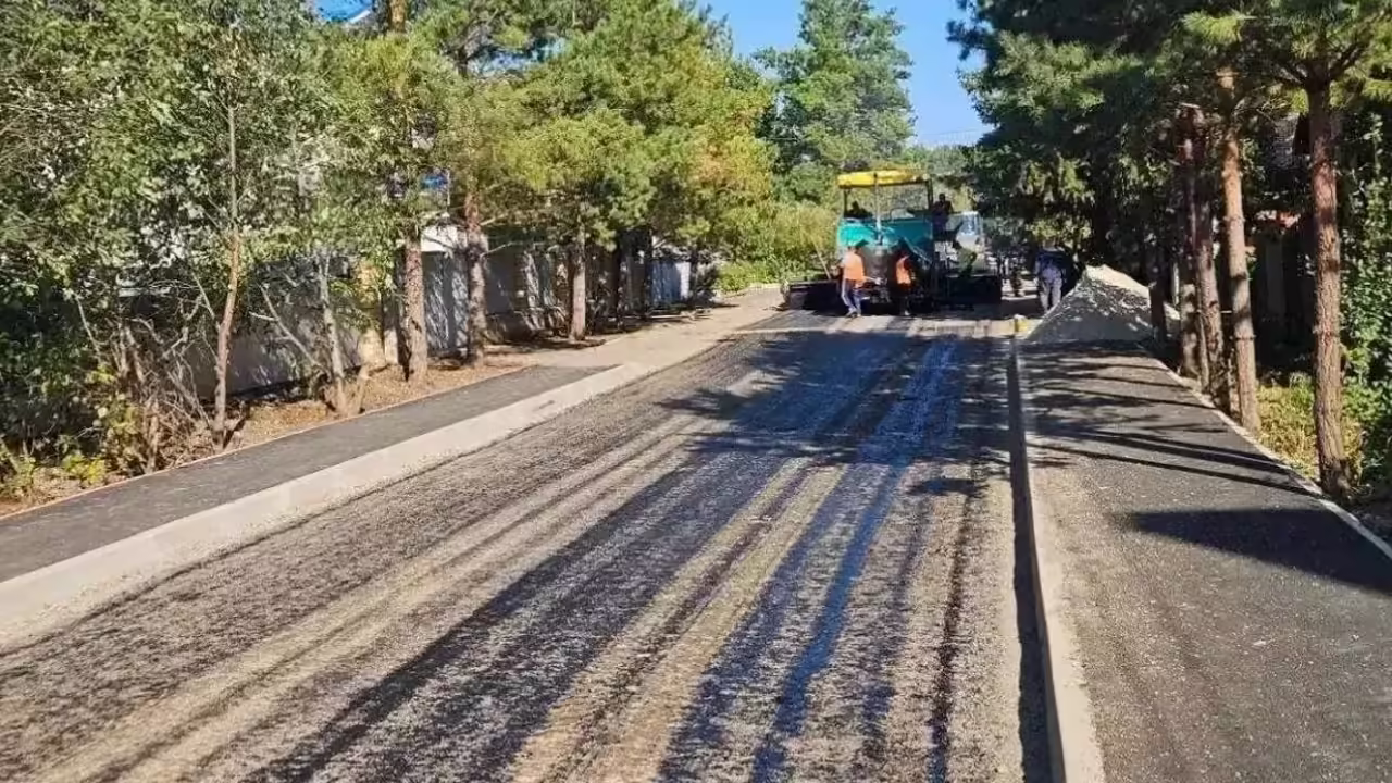 В Оренбурге продолжается дорожный ремонт: что делают на улицах города