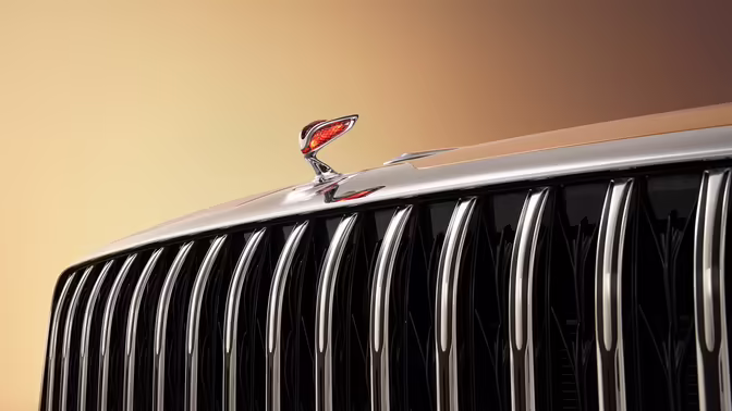 Решение о выпуске автомобилей Hongqi в РФ может быть принято до конца года