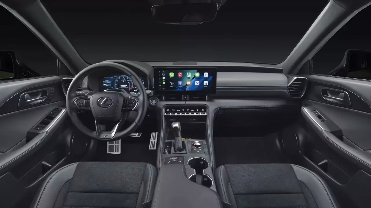 Lexus выпустил обновленную версию своего 13-летнего седана ограниченным тиражом