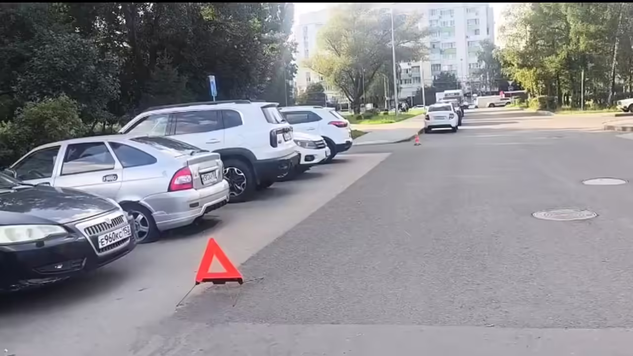 Автомобиль сбил мальчика на велосипеде на проспекте Гагарина