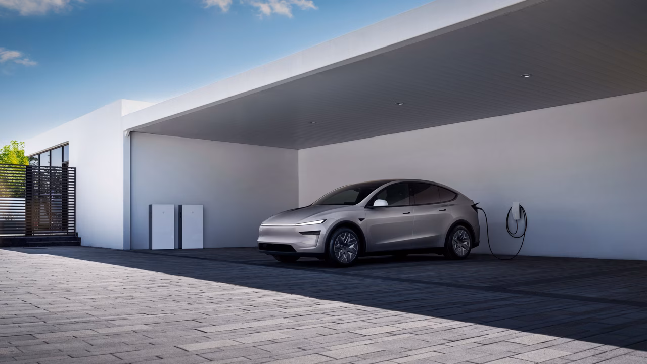 Владельцы Tesla Model Y L жалуются на проблемы с задней подвеской