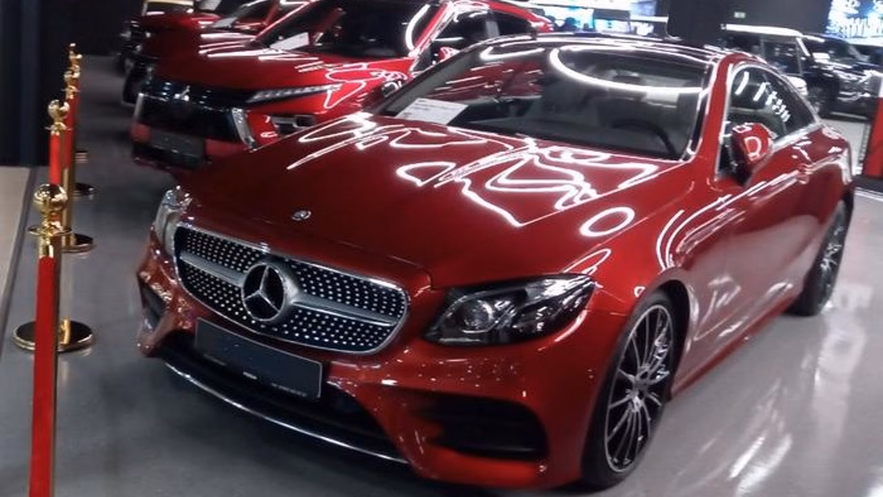 Краснодарка 9 месяцев судилась за Mercedes после угона и 100 тысяч штрафов