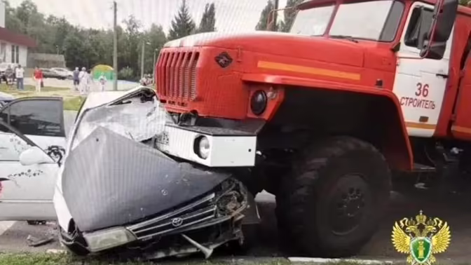 Под Белгородом осудили водителя пожарной машины, снесшей легковушку