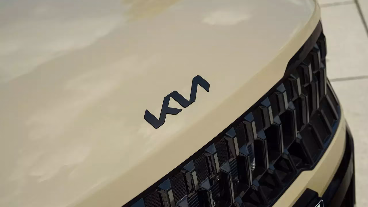 Недорогие Kia и Hyundai заканчиваются в салонах: какие модели еще можно купить