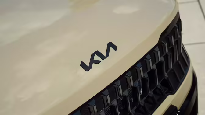 Недорогие Kia и Hyundai заканчиваются в салонах: какие модели еще можно купить