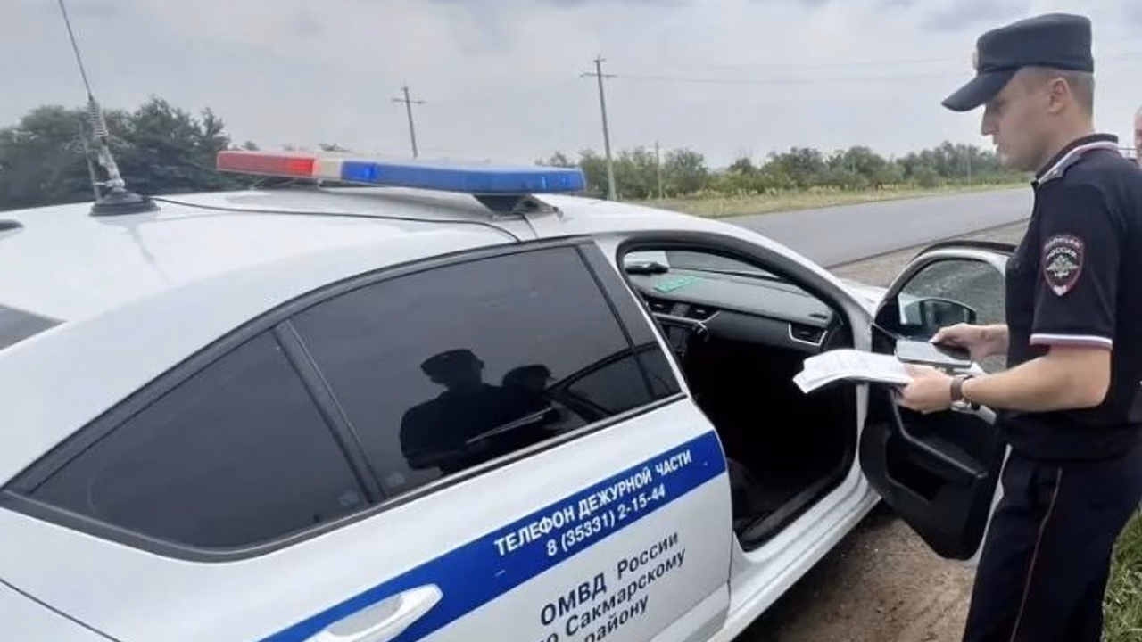 Жительницу Сакмарского района обвинили в попытке откупить мужа от лишения прав