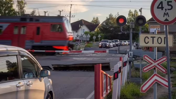 С начала года на СКЖД произошло 32 ДТП, пять из них – в Ростовской области