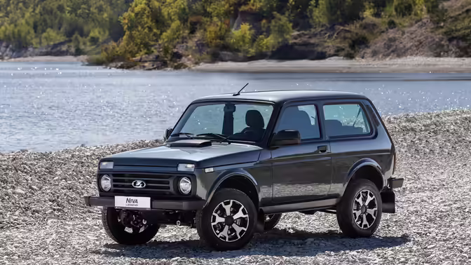 Вторая молодость: первый тест-драйв новой Lada Niva Legend с мотором 1.8