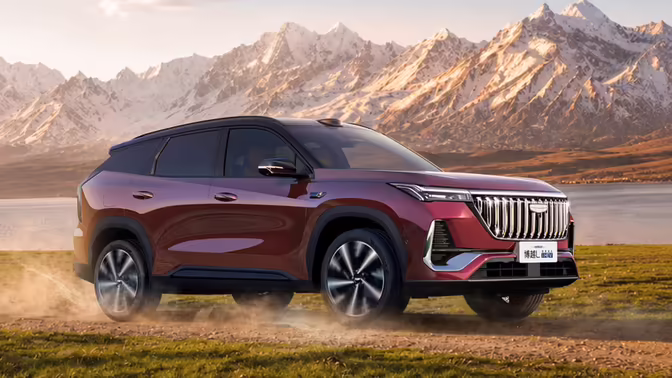 Geely Atlas получит гибридную версию и лидар