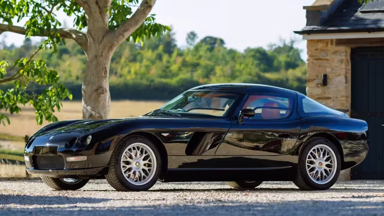 В Британии возродили спорткар Bristol Fighter с мотором V10 от Dodge Viper