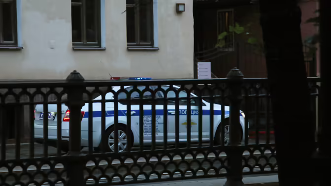 Водитель получил штраф за нарушение ПДД из-за машины-двойника в другом городе