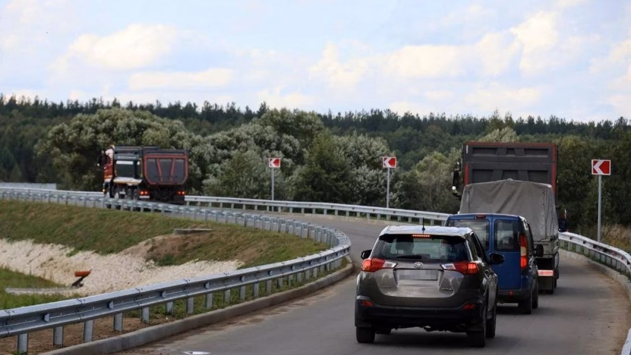 В Петушинском округе открыли обновлённую дорогу Костерёво — Аббакумово — Напутново