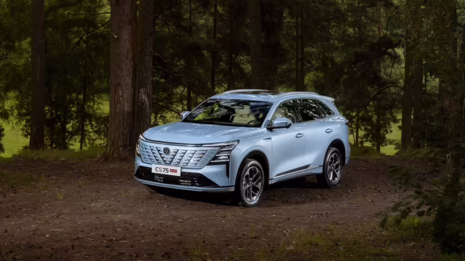 Changan начал собирать новый кроссовер в России