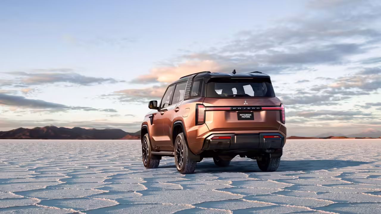 Названа стоимость Mitsubishi Pajero нового поколения